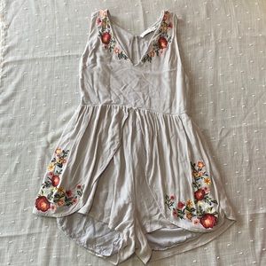 Women’s Gray Floral Romper